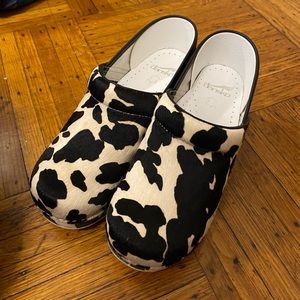 Cow Print Calf Hair Dansko Clogs sz. 38